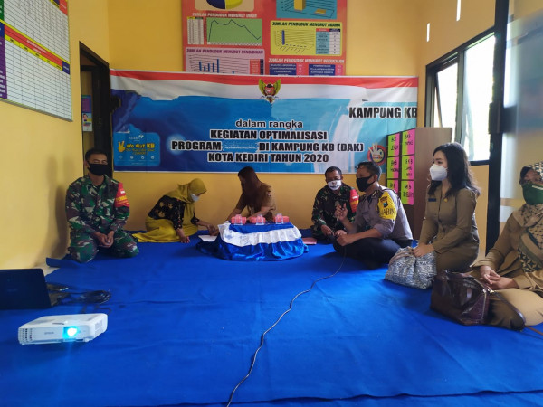 Kegiatan Penguatan Dan Pengembangan Program Bangga Kencana Di Kampung Kb