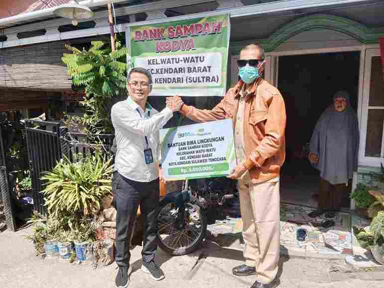 Penerimaan Bantuan Bina Lingkungan Bank Sampah Kodya Dari Pegadaian