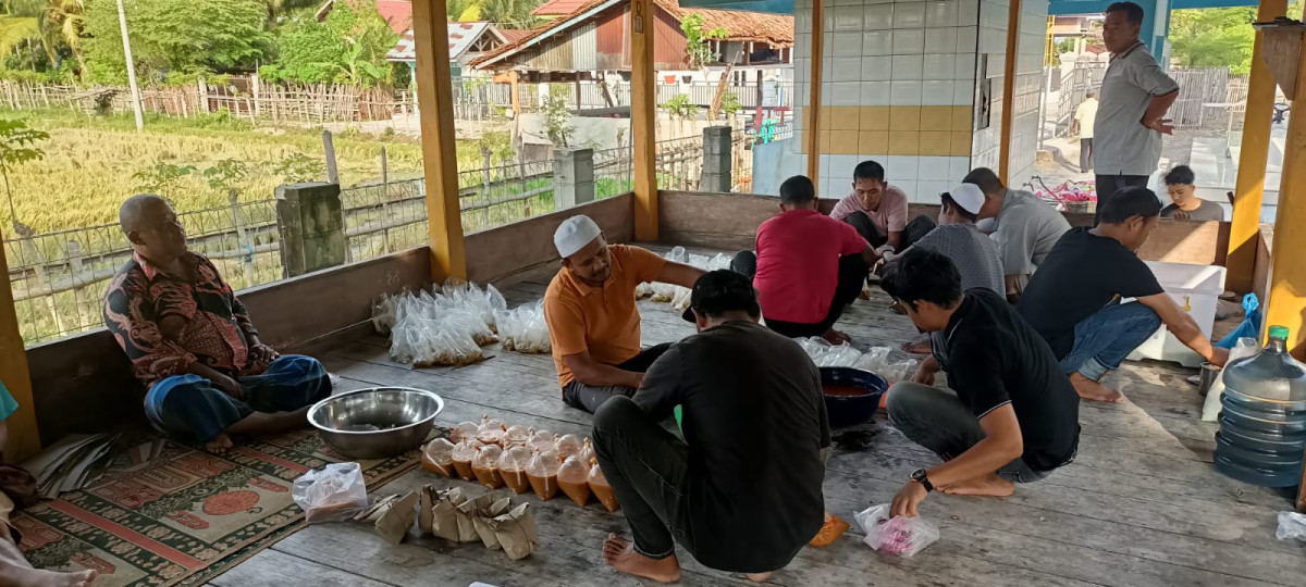 Kenduri berbuka bersama