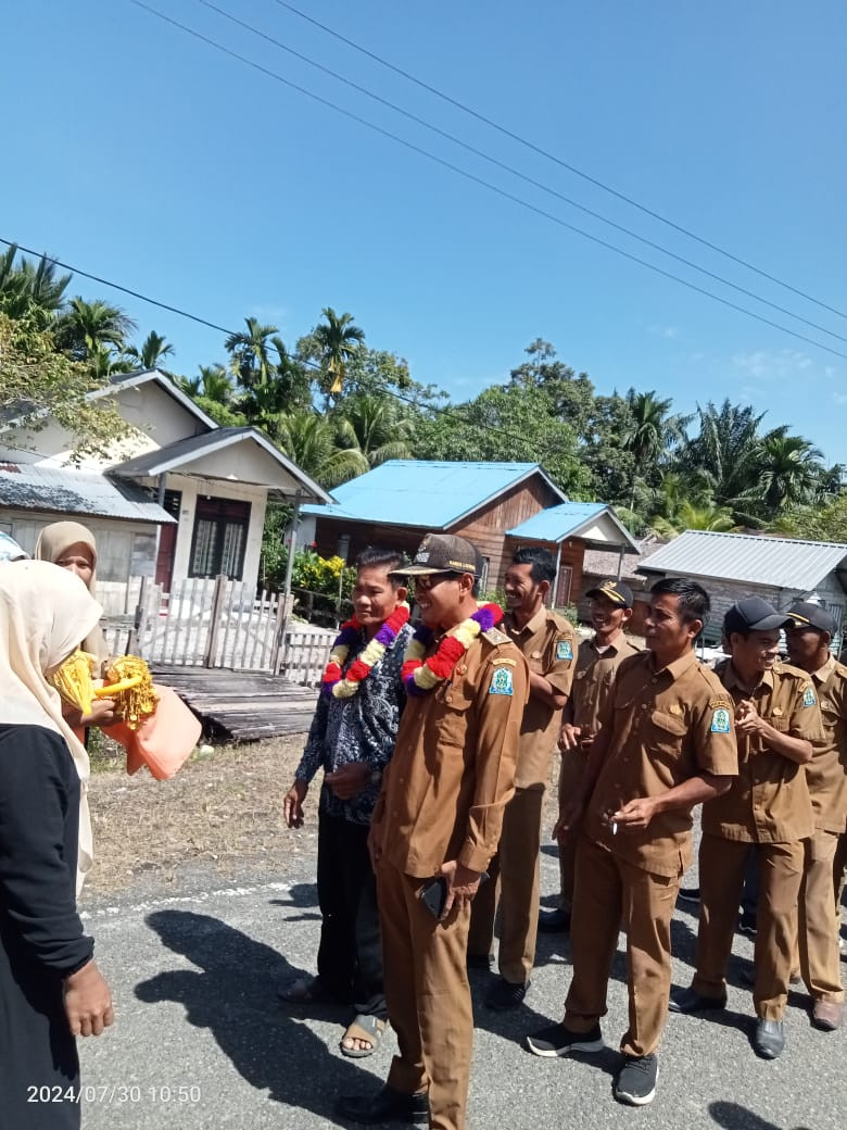 - PESEUJUK LAPANGAN BOLA VOLLY PKK MELATI JAYA DUSUN JAYA MAKMUR DESA LAFAKHA