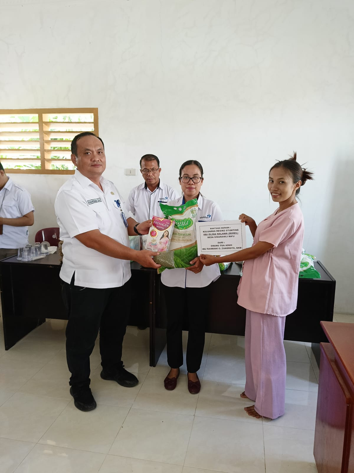 Pemberian Bantuan Nutrisi Kepada Keluarga Risiko Stunting
