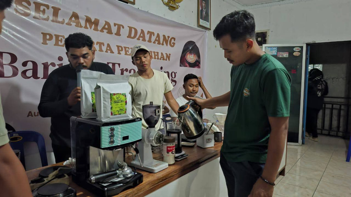 Pelatihan Peningkatan Pembuatan Barista