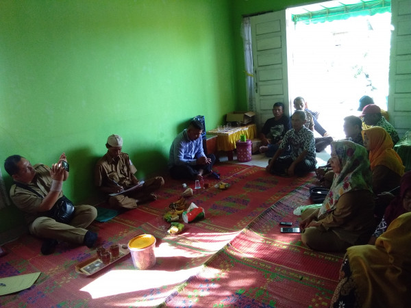 Kunjungan tim penilaian Kampung KB Mangrove Dari TK II