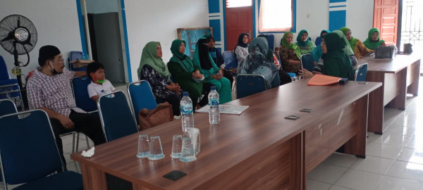 Pertemuan UPPKS Mekar bersama Kampung KB Mangrove