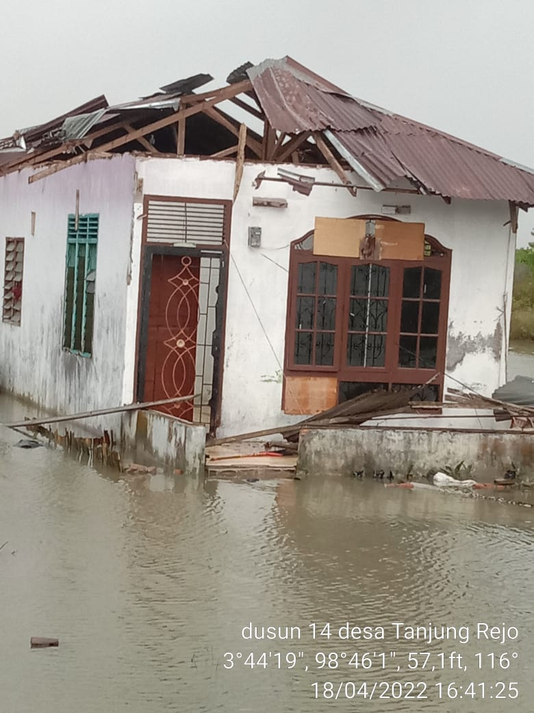 Rumah Pak M Sareng