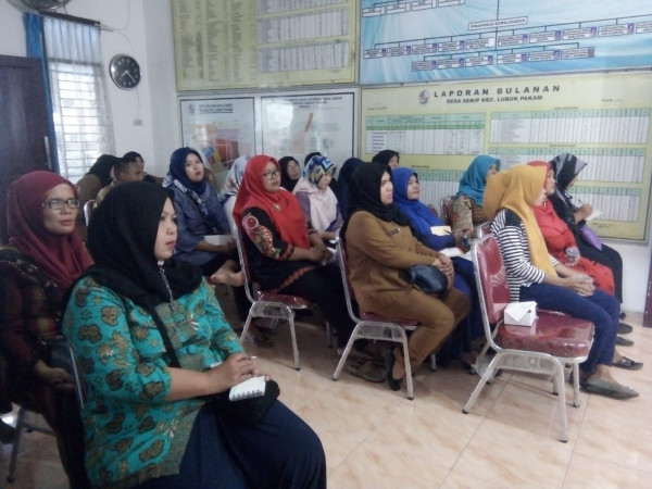 Peserta dari pertemuan ketahanan keluarga kampung kb Sekip Jaya di Desa Sekip