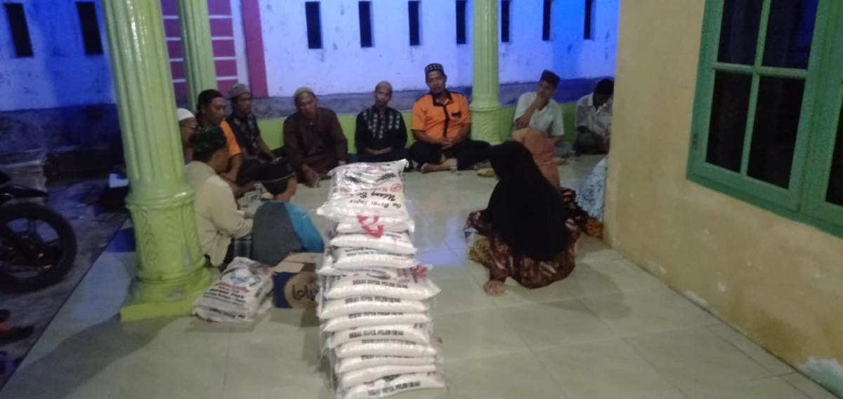 Santunan duafa berkaloborasi dengan komunitas HSP Himpunan Sepuluh Ribu Perbulan