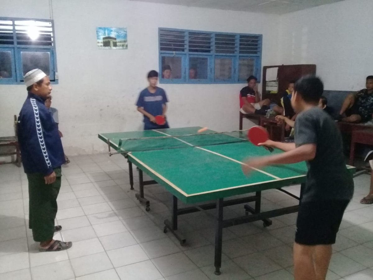 Mengasah Bakat Tenis Meja Melalui Kegiatan Latihan dan Kompetisi