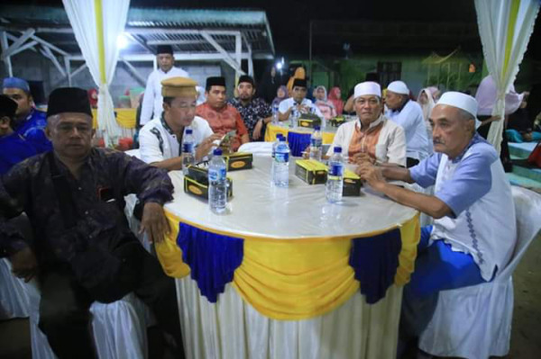 Berbuka puasa bersama