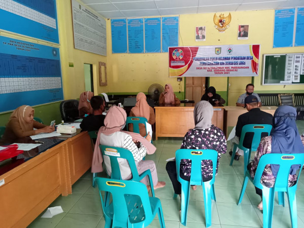 Rapat Pembekalan Kepada Relawan Pendataan Desa Berbasis SDGS