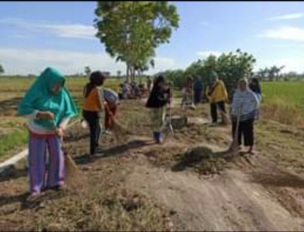 Gotong Royong Dusun III Desa Pematang Ganjang