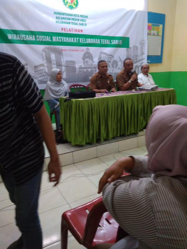 pelatihan wirausaha sosial masyarakat kelurahan tegal sari III