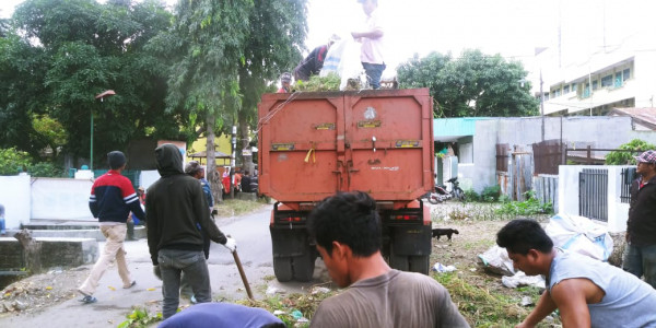 pengangkutan sampah