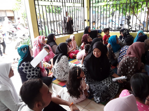 Sosialisasi dan penyerahan bantuan Kartu Identitas Anak dari kantor Catpil kota binjai