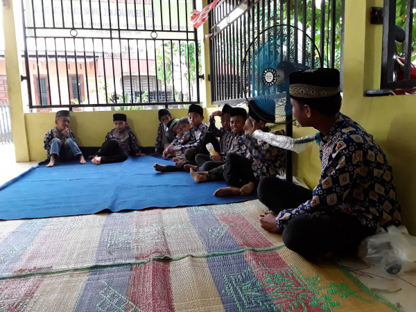 Santunan Anak Yatim dlm Acara 10  muharram