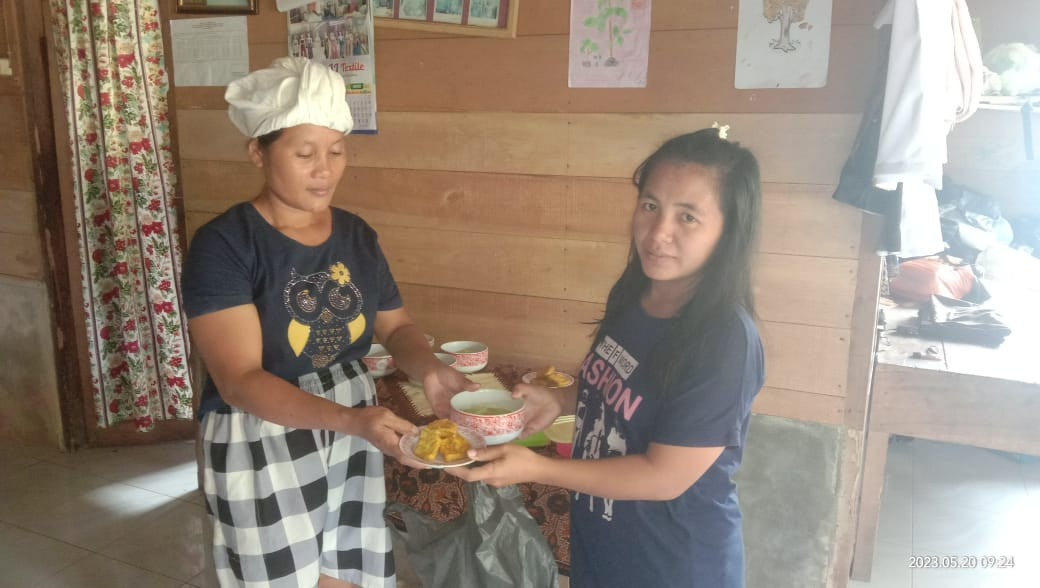 Pemberian makanan tambahan pada anak stunting