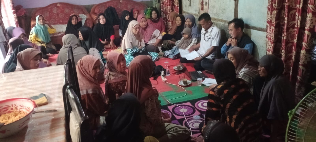 Pertemuan kelompok keluarga penerima PKH Nagari Guguk Sarai