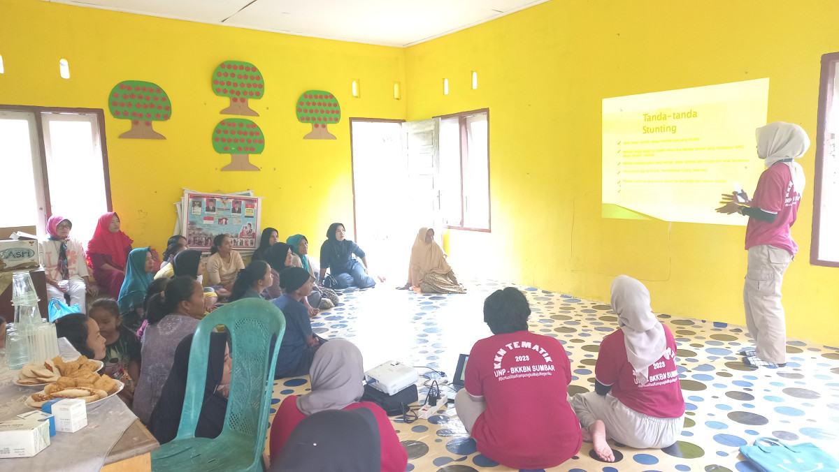 Sosialisasi Kesehatan Lingkungan dan Pencegahan Stunting