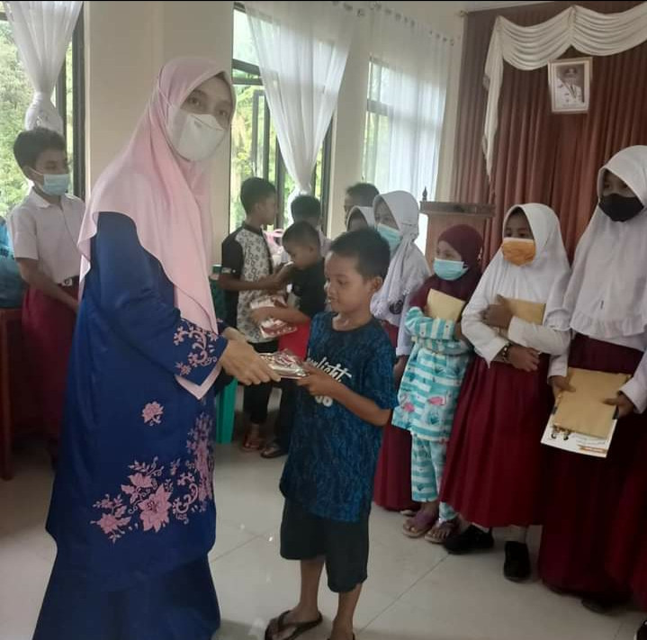 pemantauan pemberian makanan tambahan anak stunting jorong siparayo