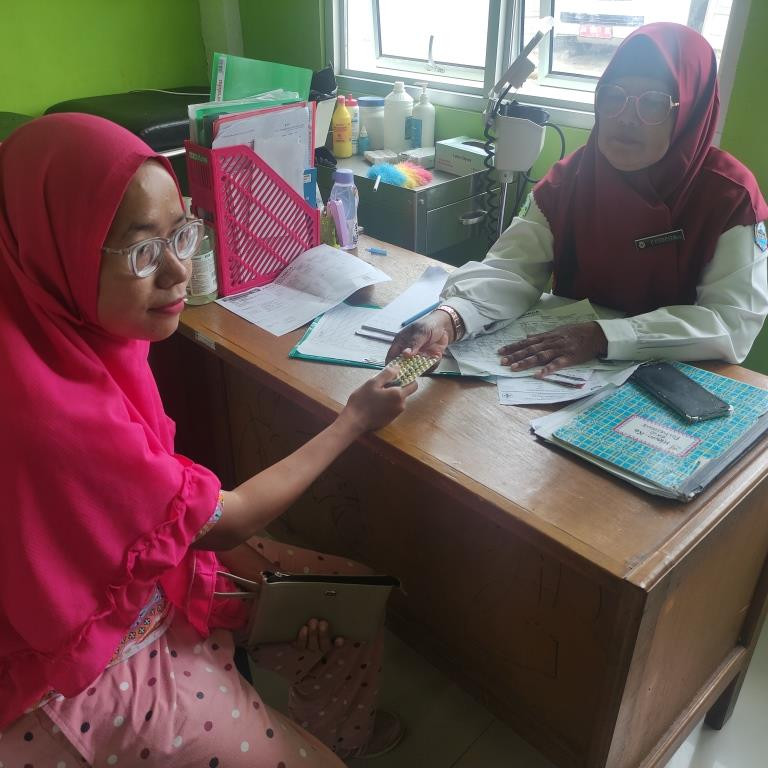 Pelayanan KB dalam rangka hari akseptor sedunia