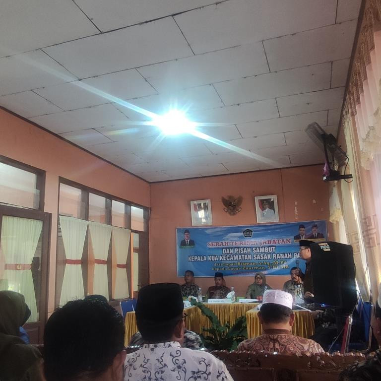 Serah Terima Jabatan dan Pisah Sambut Kepala KUA Kecamatan Sasak Ranah Pasisie