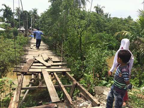 Pembuatan Jembatan Menuju Kampung Kb Pagang Moderen