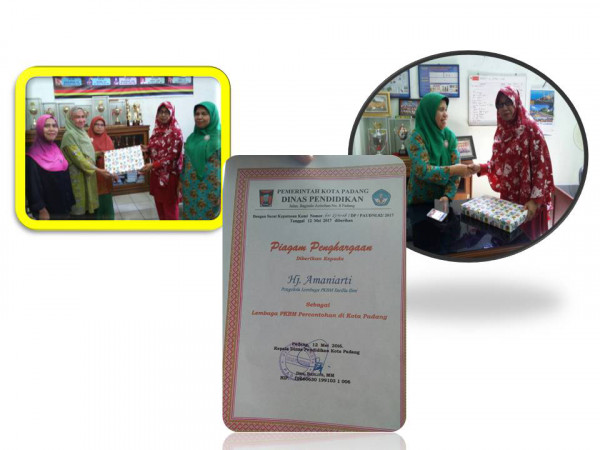 Koordinator Kampung KB mendapat penghargaan sebagai lembaga PKBM Percontohan