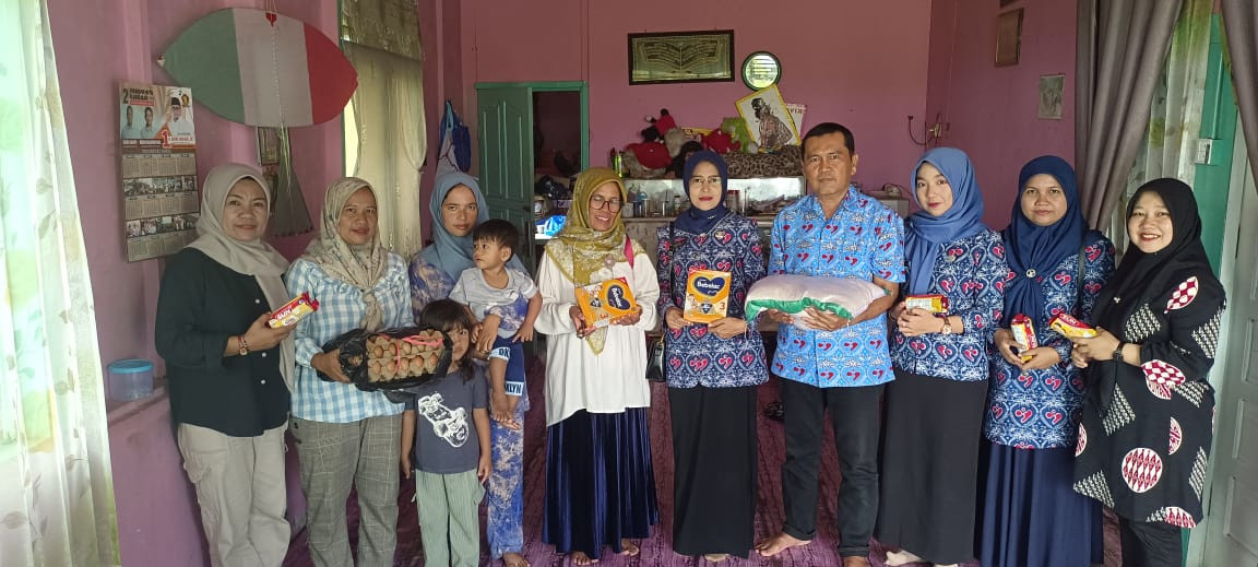 Pendampingan dan Fasilitasi Bantuan Bapak Asuh Anak Stunting pada sasaran Baduta Maa Fii Qolbi Ghairullah