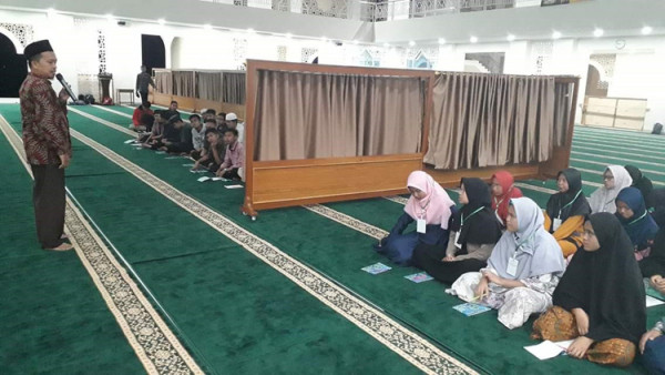 Remaja Masjid Ikuti Kemah Dakwah