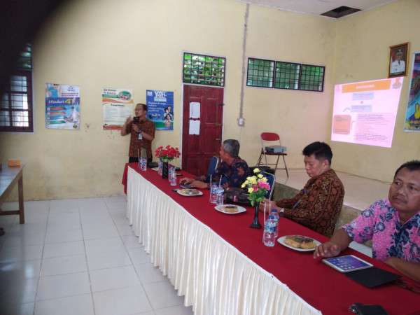 Narasumber dari Perwakilan BKKBN Provinsi Riau