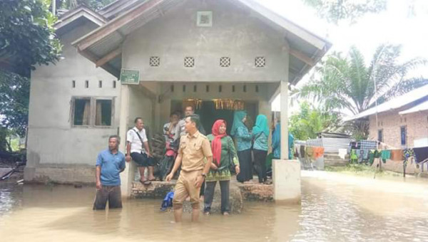 kunjungan ke dusun yg terkena banjir