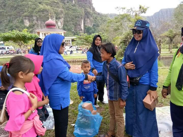 Family Gathering Kader Kampung KB