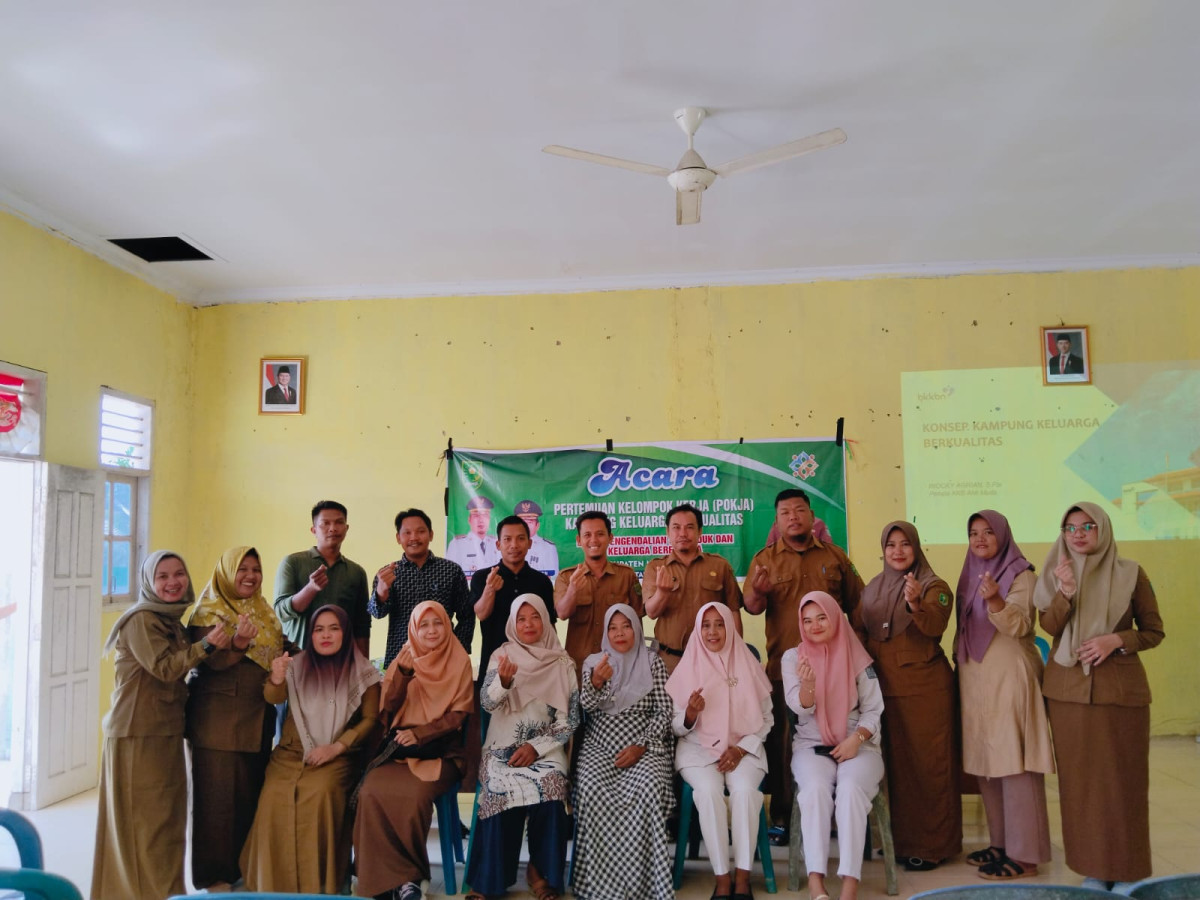 dokumentasi pertemuan Pokja kb