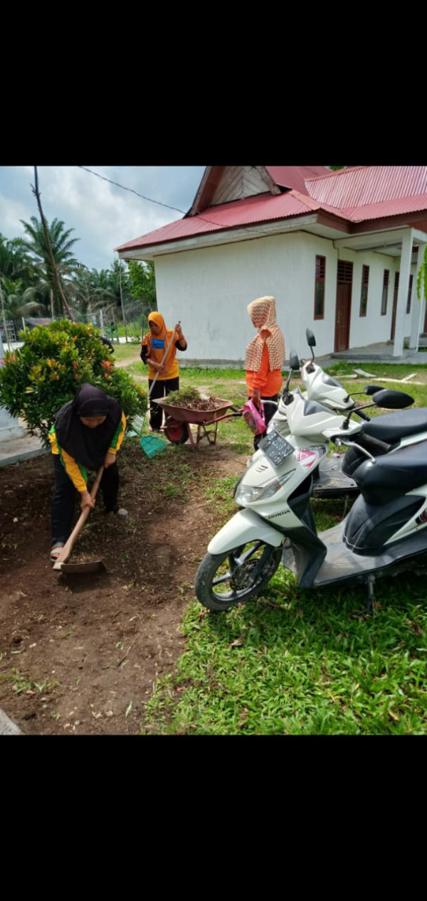 Gotong royong di posyandu