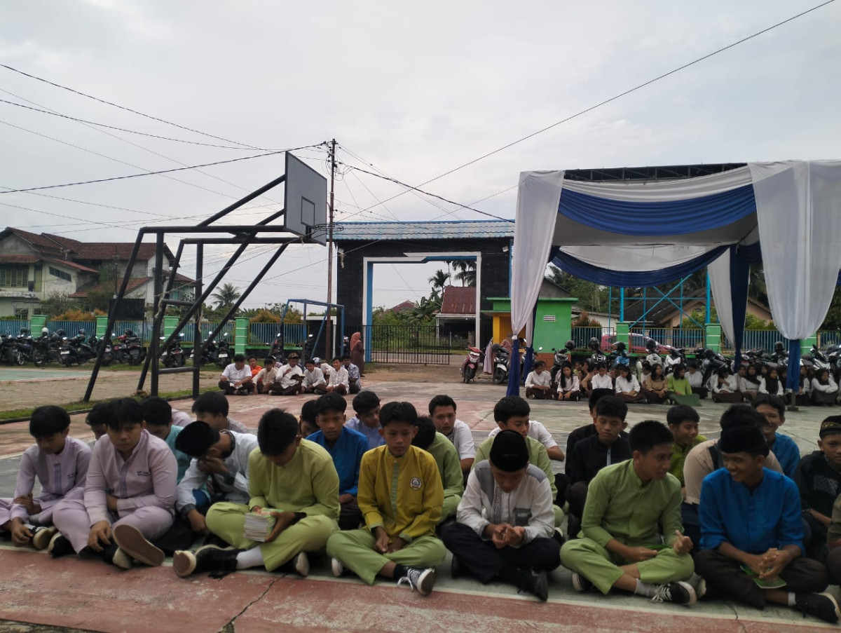 PEMBINAAN PIK -R SMAN 10 BATANG HARI PIK R MENTARI