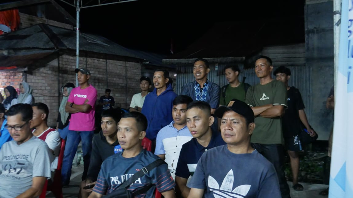 Turnamen Badminthon Cup Kampung KB Kampung Nelayan