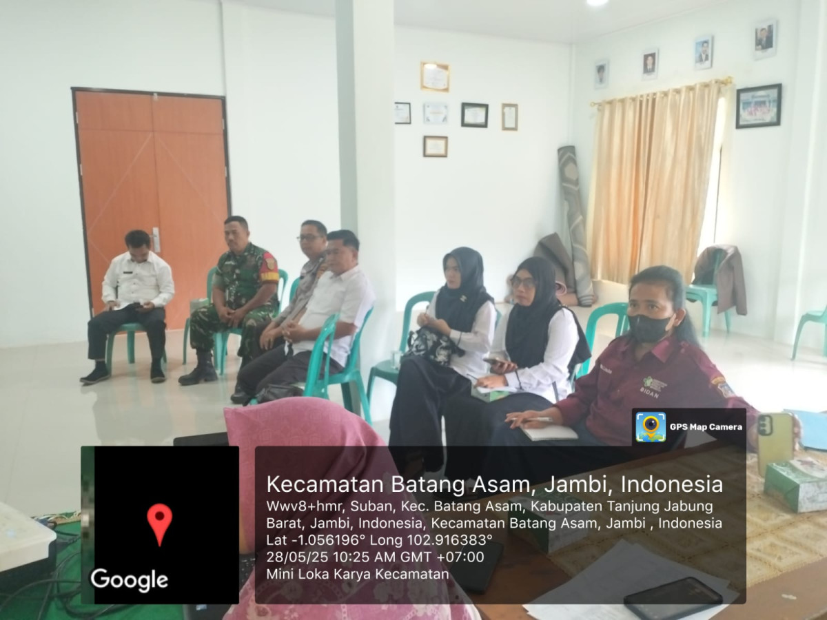 MENGIKUTI KEGIATAN RAPAT MINI LOKAKARYA KECAMATAN YANG DIHADIRI DESA DAN LINI SEKTOR