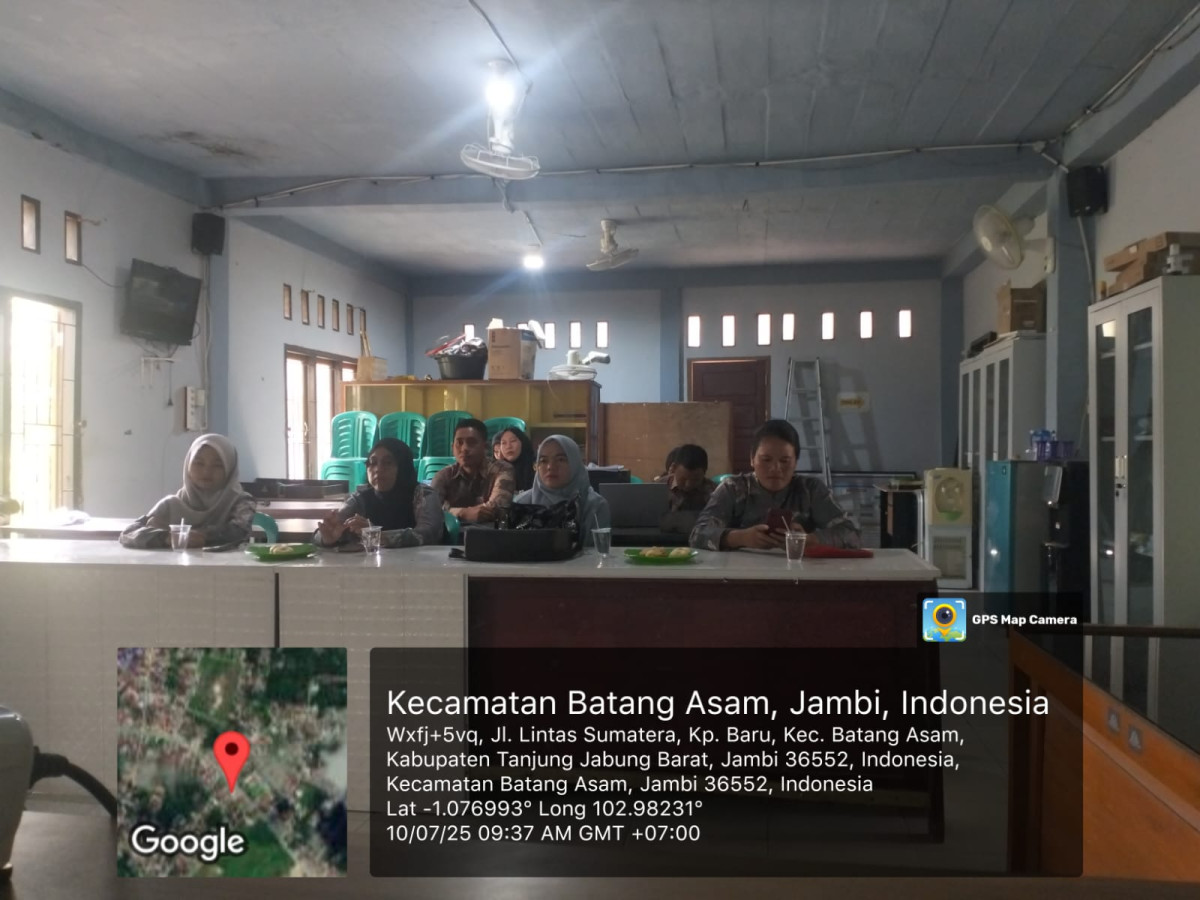 MELAKSANAKAN KEGIATAN KELEMPOK KERJA YANG BERSMA PENYULUH KB TENTANG PELAPORAN DAN PEMANFAATAN KAMPUNG KELUARGA BERKUALITAS