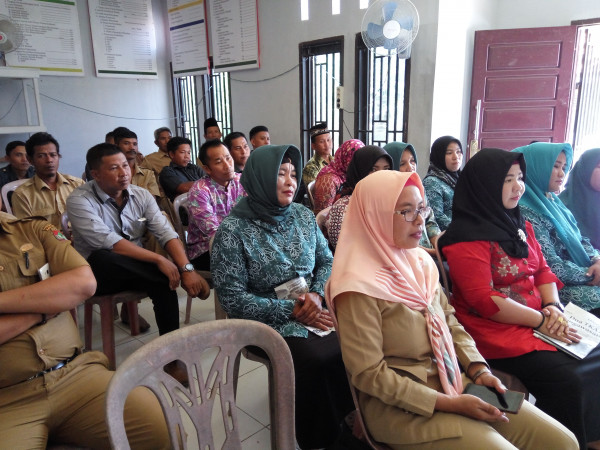 Peserta dengan antusias mendengarkan materi dari narasumber Dinas PPKB Kabupaten Musi Rawas