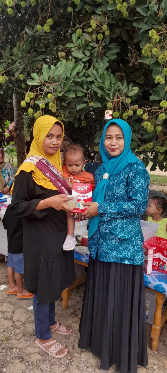 pemberian susu dan bubur jaguung