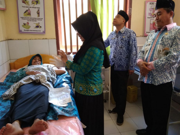 PELAYANAN IMPLANT KAMPUNG KB