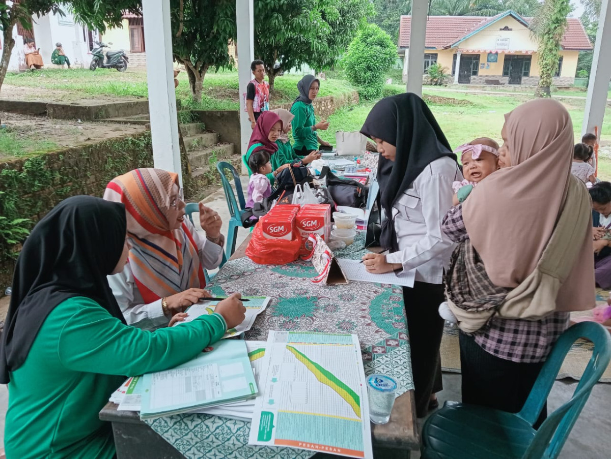 Posyandu bayi dan balita