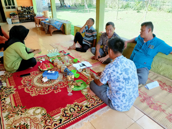 Halal bihalal Pengurus dan menindak lanjuti program kerja kampung KB Kebang Jaya