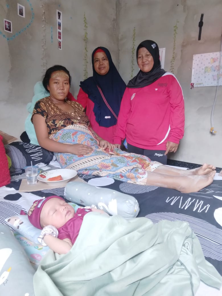 PENDAMPINGAN PADA IBU PERSALINAN