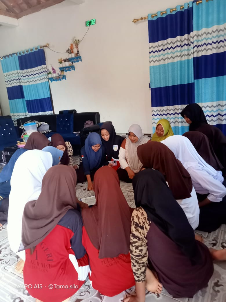 memberikan edukasi kie pada anak remaja