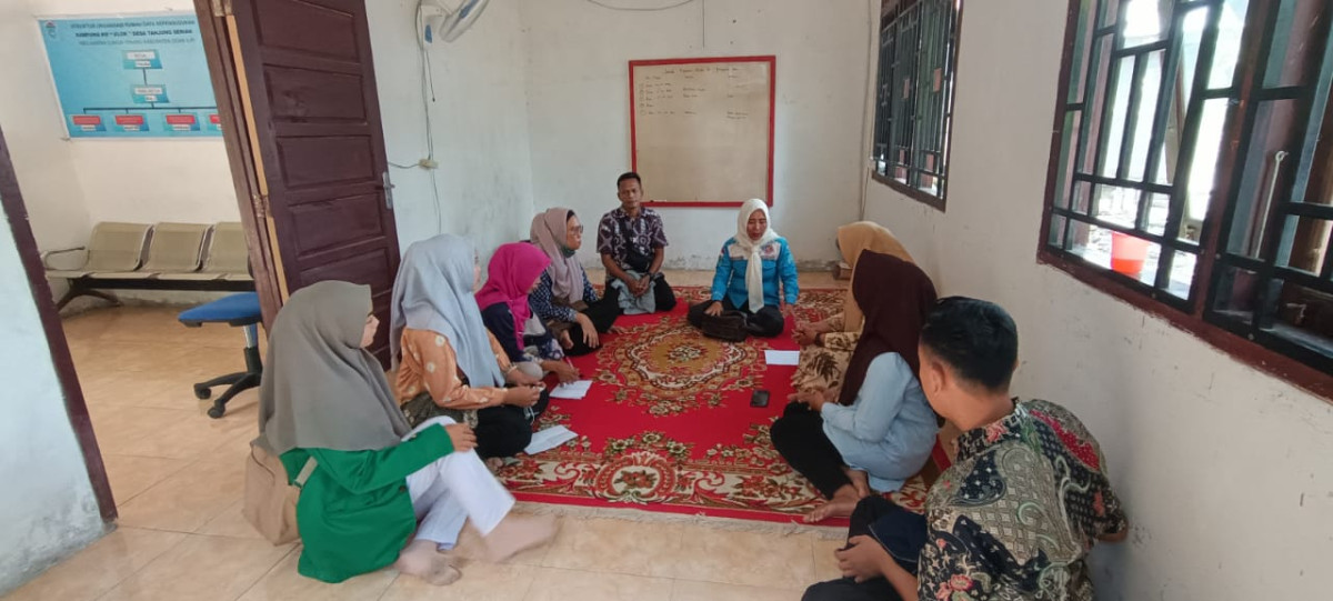 Pembentukan SK PATBM di Desa Tanjung Serian bersama Kepala Desa