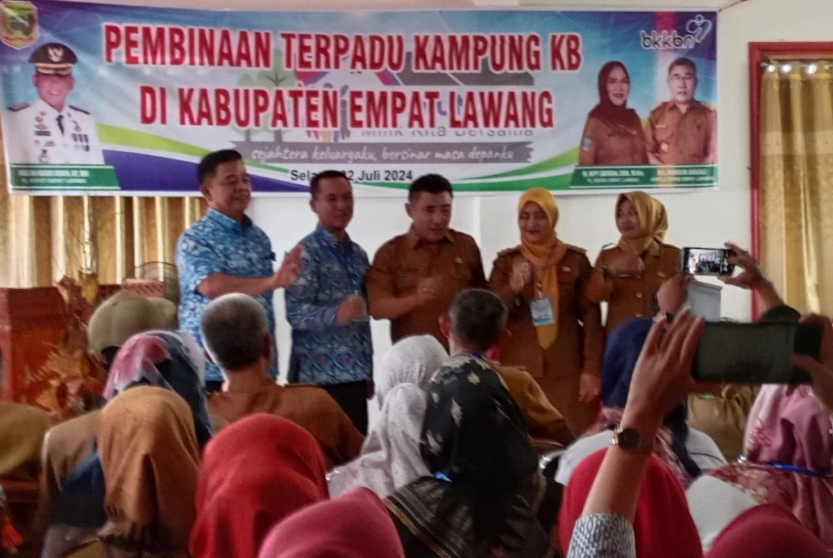 Pembinaan terpadu Kampung KB di kabupaten Empat Lawang