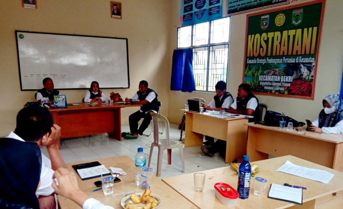 Rapat Koordinasi dengan UPT Pertanian serta Ketua KWT Kecamatan Bekri