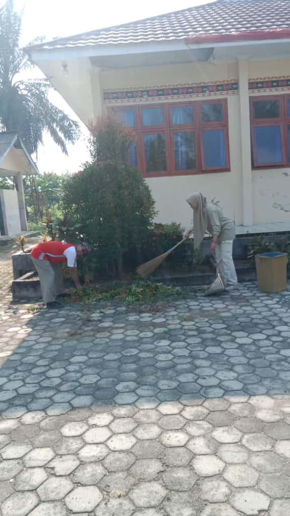 GOTONG ROYONG WARGA DESA