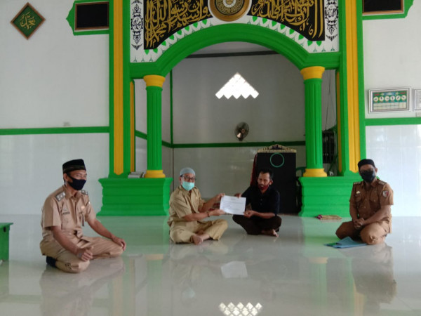 Foto himbauan di masjid nurul iman